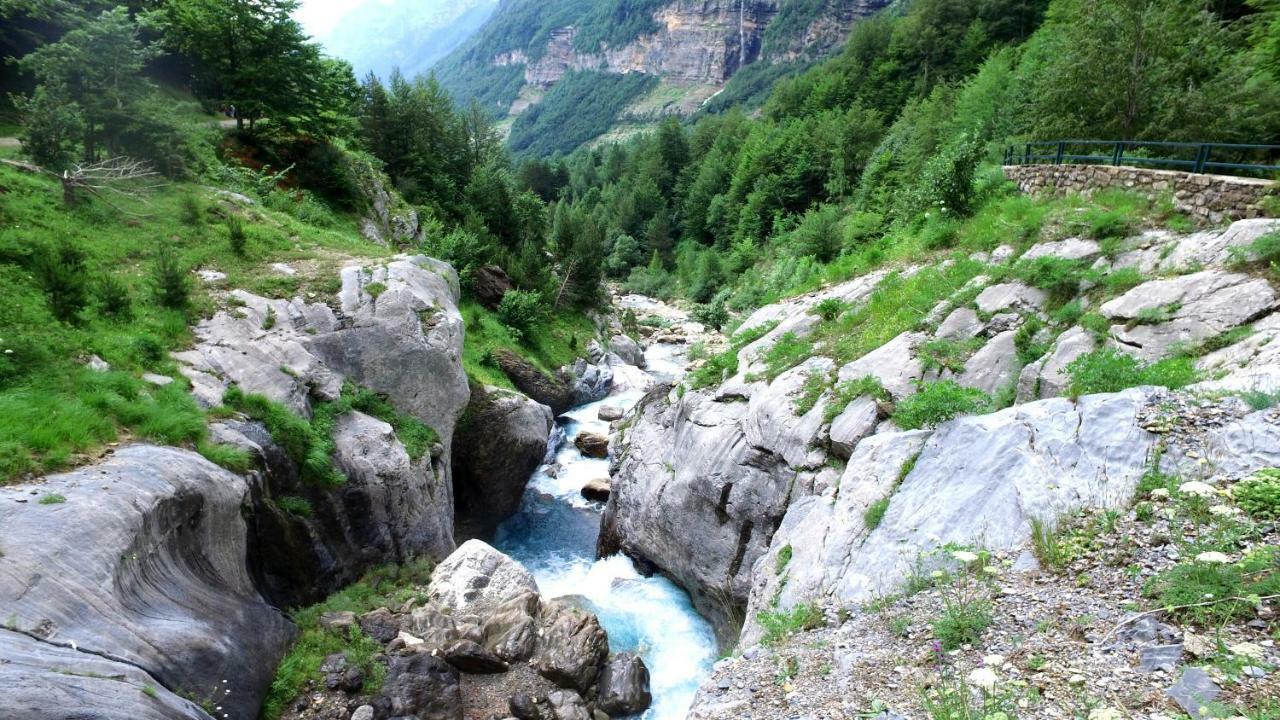 Vvf Saint-Lary-Soulan Hautes-Pyrenees 外观 照片